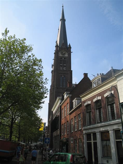 De hoofdstad is amsterdam en de regering zetelt in den haag. Lijst van hoogste kerktorens in Nederland - Wikiwand