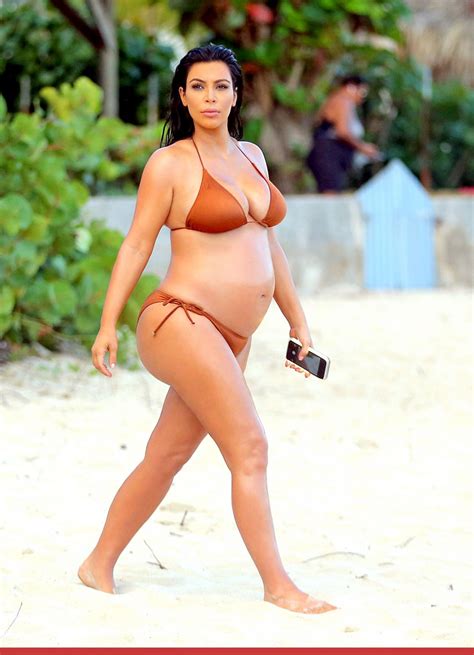 Pregnant Kim Kardashian In Bikini At A Beach In St Barts