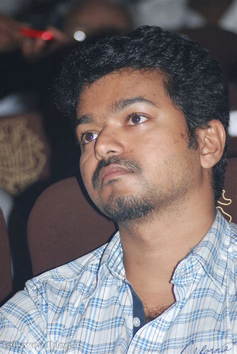 Ilayathalapathy Vijay Latest Photos At 2012 Edition Awards Tamil