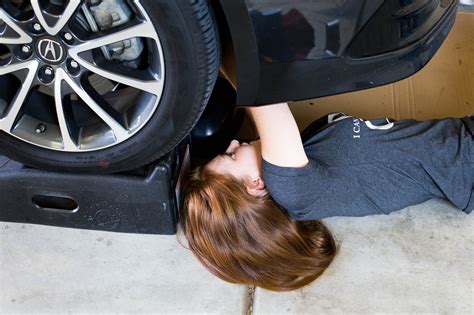 Car repair shops often charge a lot of money for an engine oil change. do it yourself divas: How to Change the Oil in Your Car