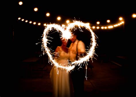 How Do You Display The Wedding Sparklers