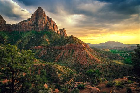 Expose Nature Sunset On The Watchman Zion National Park Utah Oc