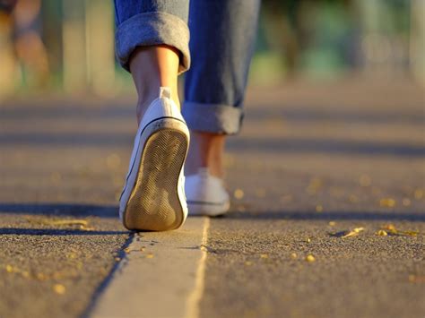 16 Ways To Lose Weight Walking Readers Digest