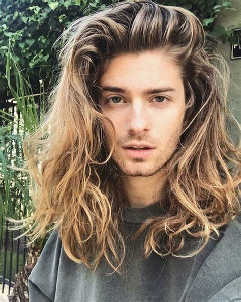 32 Hairstyles For Men With Thick Long Hair Fauvefinlaec