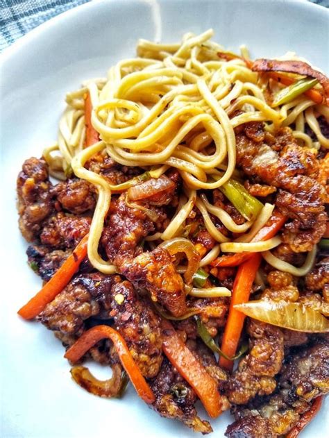 No.1 chinese takeaway isn't currently accepting orders. Crispy Shredded Chilli Beef (Takeaway Style) Recipe by ...