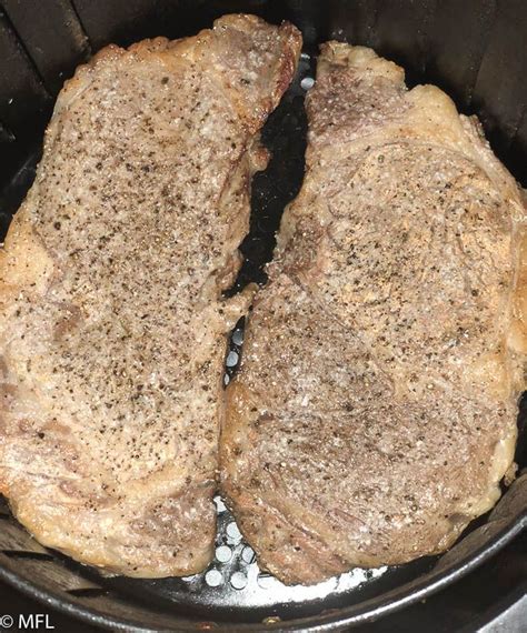 Getting the golden, crusty sear on the outside and trying not to overcook your steak can be difficult. Perfect Air Fryer Steak | Recipe | Air fryer dinner ...
