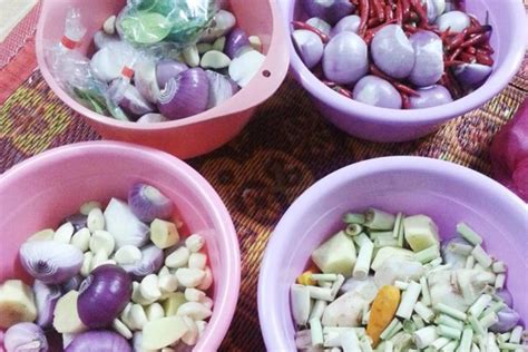 Berikut adalah kumpulan resep masakan indonesia klasik yang dipilihkan khusus untukmu! 5 Jenis Pes Untuk 5 Jenis Lauk Paling Sedap, Yang Ibu-Ibu ...