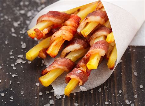 How many calories are in wendy's small order of fries? Nutrition Insider: Wendy's New Baconator French Fries