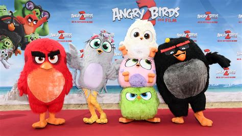 Bored Netflix Launches Angry Birds Tv Series Into 2021