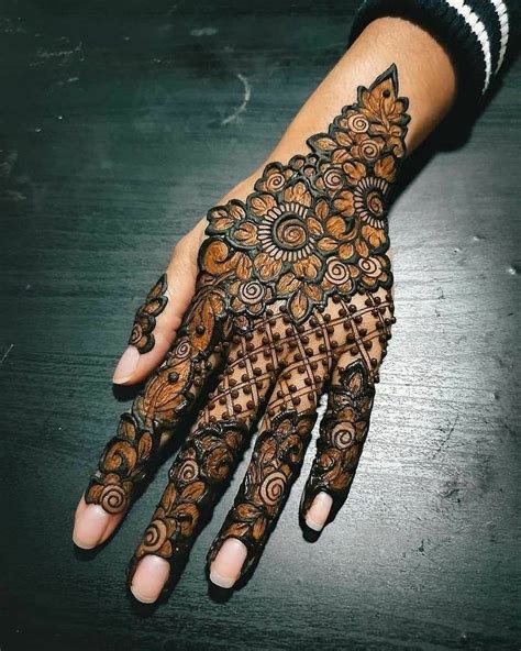 Latest Simple And Newest Mehndi Designs For Girls 2020 2021 Stylo