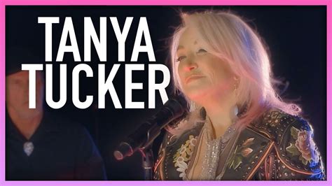 Watch The Kelly Clarkson Show Highlight Tanya Tucker Performs Grammy Winning Single Bring My