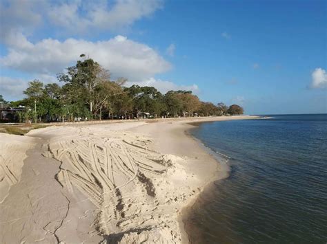 Bongaree Beach Location Park Swimming Bbqs And Bribie Island Qld