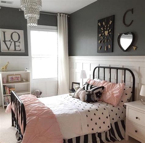 Pink black and white bedroom ideas for girls. 10 Black And White Bedroom For Teen Girls | HomeMydesign
