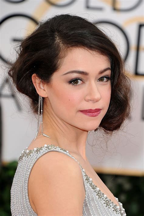 This site has lots of information about her. Tatiana Maslany Wears Jenny Packham at 2014 Golden Globe ...