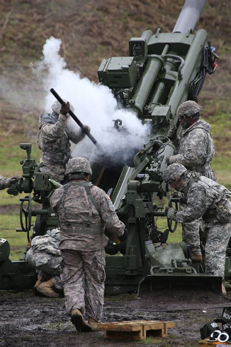 Redlegs Train On New M777 Howitzer Article The United States Army