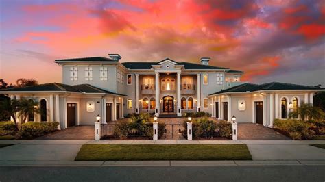 Come And See This Huge Fantastic 9 Bedroom Mansion In Orlando Florida