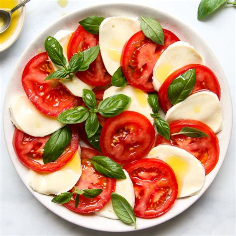 Insalata Caprese Tomaten Mozzarella Salat Taste Of Travel