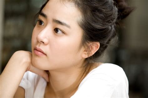 이전과는 다르게 사이트의 속도도 빠르게 되어 보는데 편리한점도 있습니다. 문근영 최근 모습, 송혜교 느낌이 나는듯 : 네모판