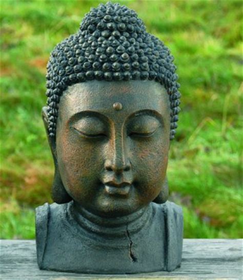Besonders unter den steinernen buddha figuren für den garten ist die auswahl groß. Kunstharz-Buddhakopf 40 cm hoch | Buddha Figur Garten bei ...