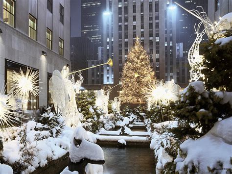 Traveler Guide 10 Best Cities To Celebrate Christmas