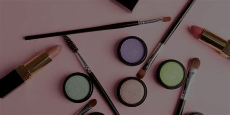 Building Your Makeup Artistry Kit On A Budget Professional Makeup Kit