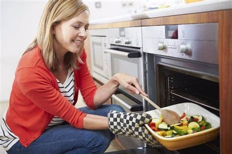 Aunque se venden en lata y están listos para servir, puedes también preparar una versión más nutritiva con los garbanzos. Cocinar de forma segura