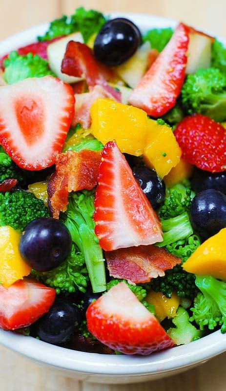 In a large bowl, combine broccoli, cauliflower, carrots and cranberries. Broccoli Salad with Strawberries, Blueberries, Mango ...