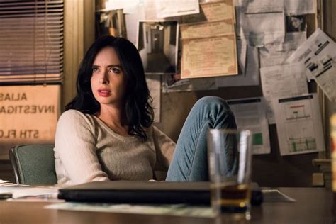 jessica jones season 2 trailer investigates an origin story collider