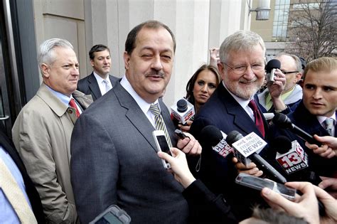 Jury Convicts Former Massey Ceo Don Blankenship Of Conspiracy Wsj