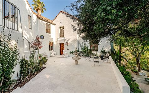When most people think of los feliz real estate, they picture the historic spanish mansions, many of which boast celebrity provenance, located in the los feliz. MOST COVETED STREET IN LOS FELIZ | California Luxury Homes ...
