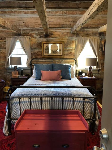 Book A Stay At An Authentic 1800s Log Cabin In Illinois
