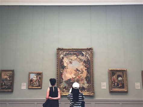 Met Tour Crash Course The Met With An Art Historian Context Tours