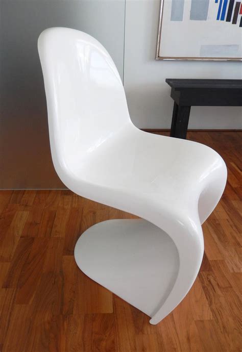 The body of work produced by verner panton represents one of the most progressive and successful of the 20th century. 1974 Verner Panton "S" Stacking Chair for Herman Miller ...