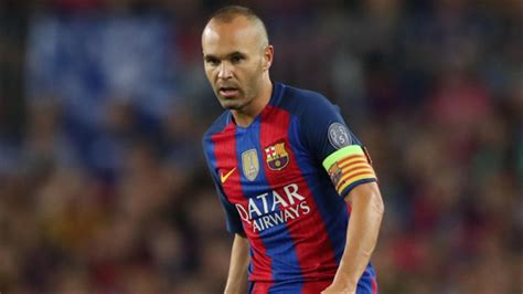 Barcelona Captain Andres Iniesta Set For Spell On Sidelines With Knee