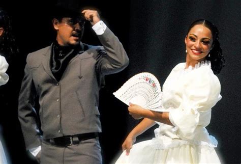 Entre finales de febrero y principios de marzo tiene lugar la feria regional, ahora que si tienes oportunidad, vente a linares la segunda quincena de julio. *Folklore de Nuevo León*: Indumentarias tradicionales de ...