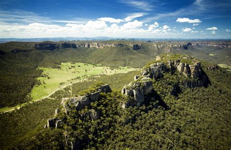 The Newnes Plateau Cliffs Visitor Info Nsw National Parks
