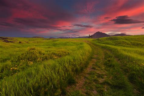 The Power Of Foreground In Landscape Photography Of Iceland
