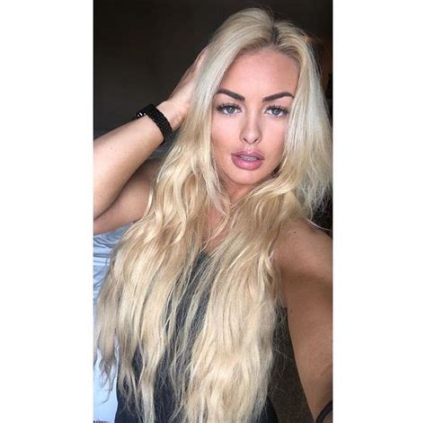 「Mandy Rose」おしゃれまとめの人気アイデア｜Pinterest｜TAPIA SAÑAY