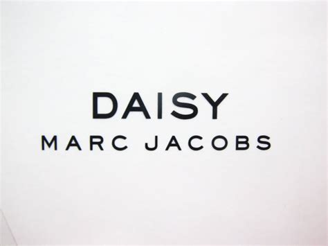 Daisy Marc Jacobs Logos