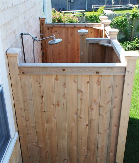 A shower pan is a shower drainage option that involves catching and directing shower wastewater. Outdoor Shower Plans - Cedar Outdor Shower Floor with ...