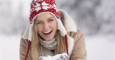 Beat Winter Blues With 20 Reasons To Love Winter From Big Coats To A Good Roast Mirror Online