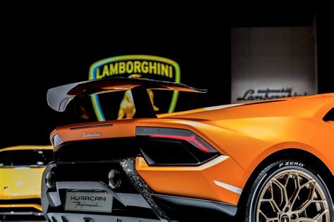 Lamborghini Injects A Little Aero Magic Into The Huracan Performante