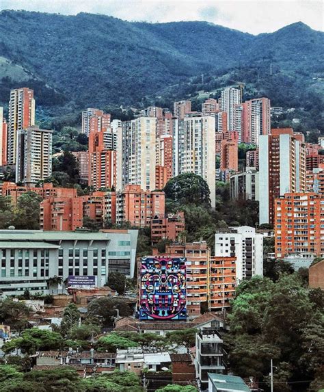 Paseo Por La Zona Rosa Medellin Phenelpoblado 2022 2023