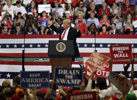 Trump Kicks Off Rally Blitz With Grievances Immigrant Fears