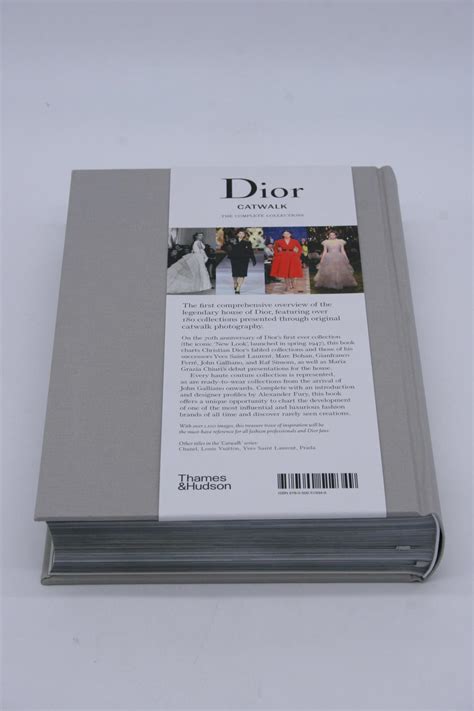 Dior Catwalk The Complete Collections 9780500519349