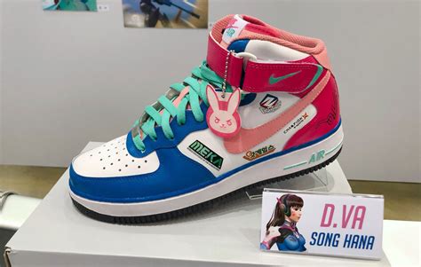 nike make these overwatch sneakers