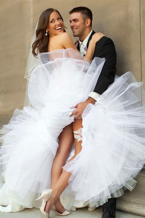 21 Wedding Photos Too Sexy Not To Have Page 2