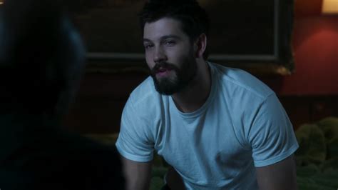 Auscaps Casey Deidrick Shirtless In In The Dark 2 02 Cross My Heart And Hope To Lie