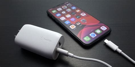Lightning is a proprietary computer bus and power connector created and designed by apple inc. 【レビュー】Belkin BOOST↑CHARGE 30W USB-C Wall Charger + USB-C ...