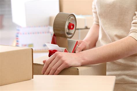 How Effective Product Packing And Packaging Can Reduce Shipping Costs